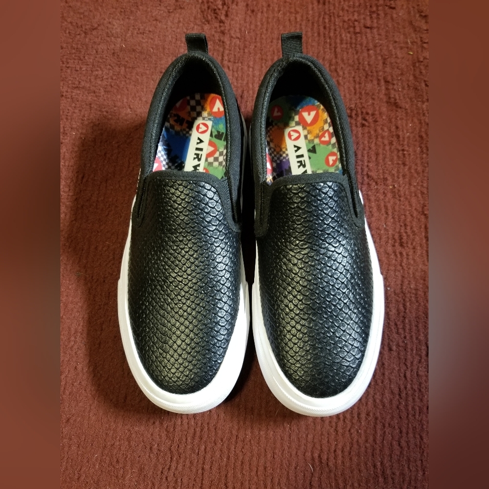 Airwalk Slip on. Never Worn